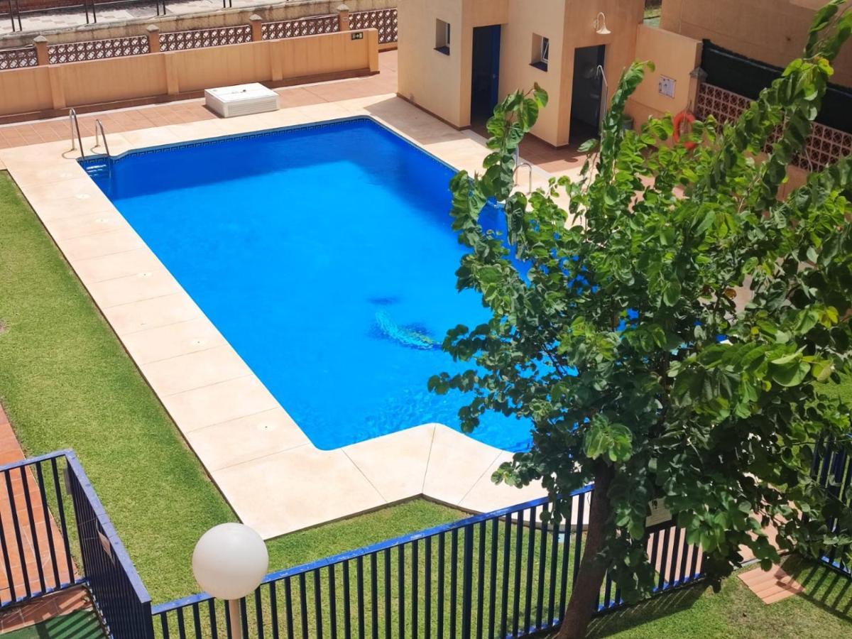 מאלגה Casa Playa Guadalmar, Beautiful Apartment In Front Of The Sea, Wifi, Ac, Smart Tv, Private Parking מראה חיצוני תמונה