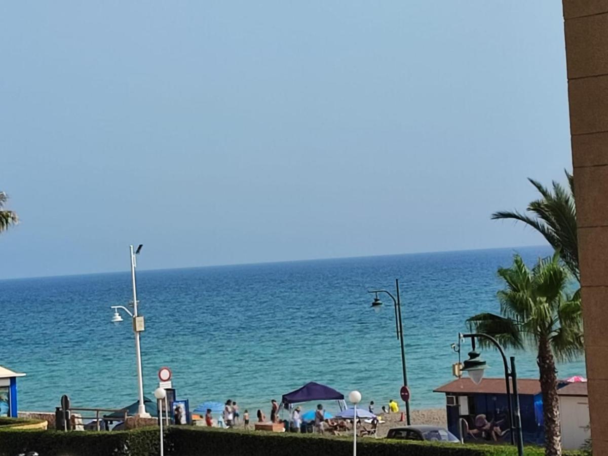 מאלגה Casa Playa Guadalmar, Beautiful Apartment In Front Of The Sea, Wifi, Ac, Smart Tv, Private Parking מראה חיצוני תמונה