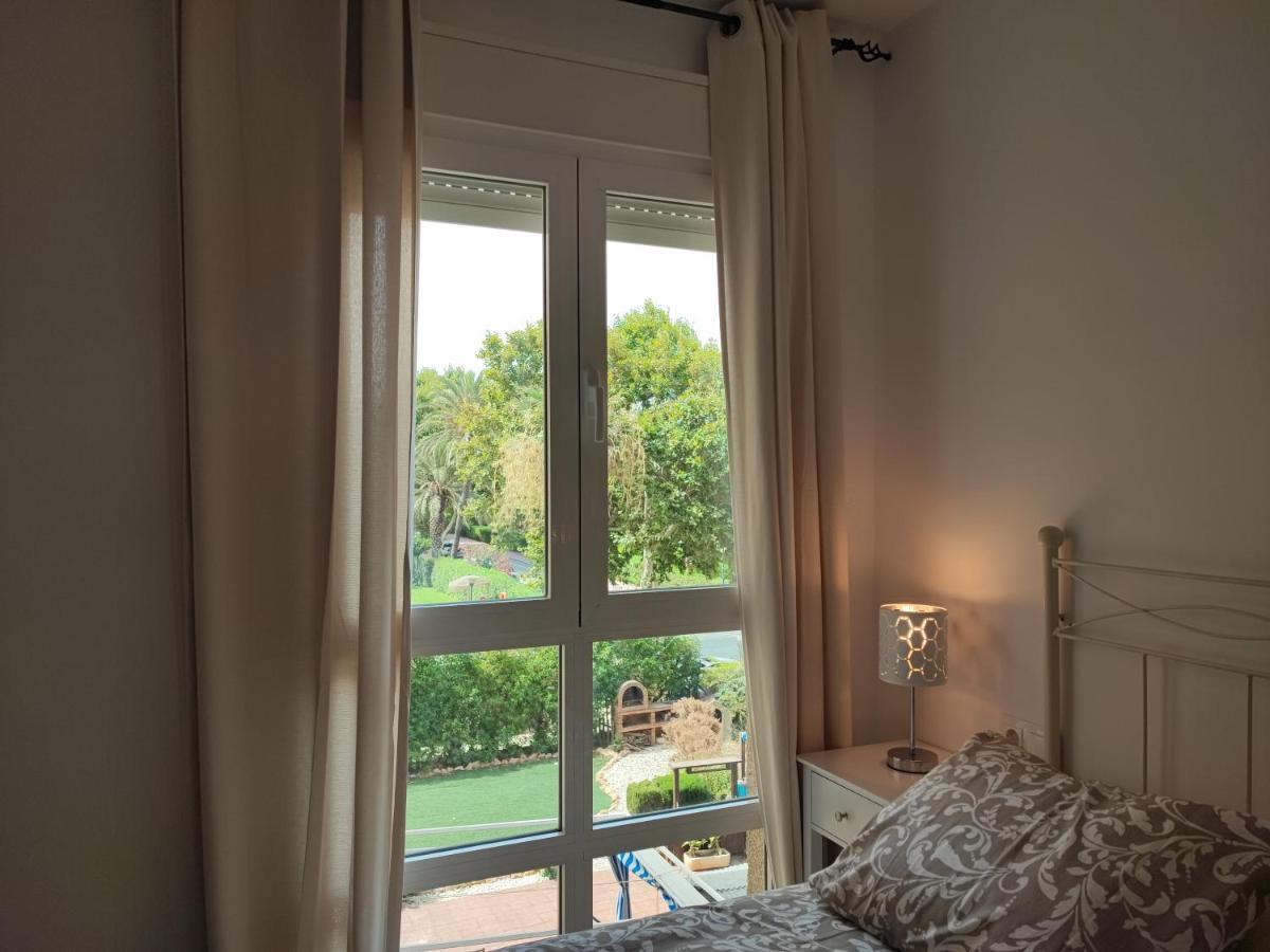 מאלגה Casa Playa Guadalmar, Beautiful Apartment In Front Of The Sea, Wifi, Ac, Smart Tv, Private Parking מראה חיצוני תמונה